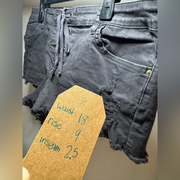 Billabong Black Jean Shorts with Distressed Lace-Up Design - Picture 5 of 8